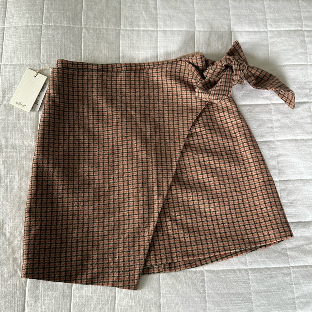 ARITZIA Dorine Skirt